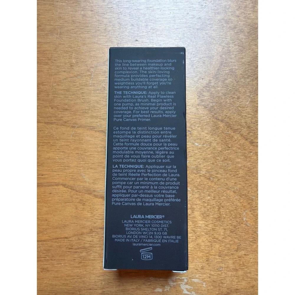 Laura Mercier Real Flawless Weightless Perfecting Foundation 2C1 Ecru 1oz 30ml